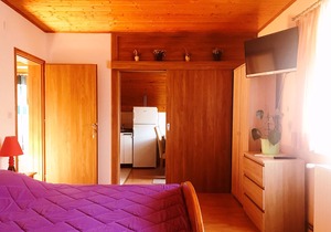 Apartments Renata (80671-A2) - Smoljanac