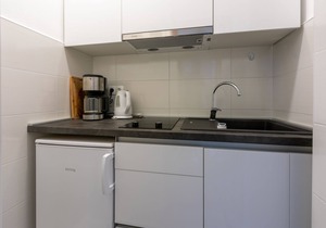 Apartments Vila Antula (66781-A6) - Banjol - island Rab