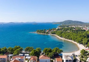 Apartments with parking space Pirovac, Sibenik - 15320