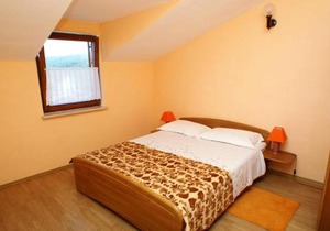 Apartments with parking space Sutivan, Brac - 745