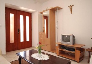 Apartments with parking space Cunski, Losinj - 8010