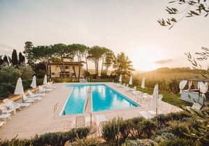 Appartamento con giardino panoramico, per rilassarsi e visitare la Toscana