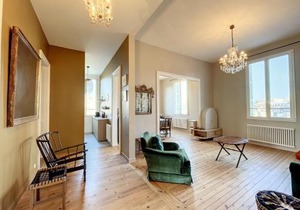 Appartement Art Déco à Granville, proche plage, gare et commerces, 3 chambres, ascenseur, parking. - FR-1-361-392