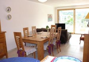 Appartement climatisé avec 2 chambres, terrasse et garage à Cavalaire-sur-Mer - FR-1-100-218