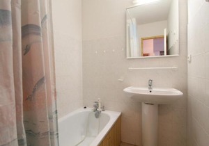 Appartement cosy 4 pers - Pied des pistes, balcon et wifi gratuit - FR-1-508-193