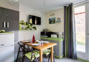 Appartement Esquièze-Sère, 1 pièce, 4 personnes - FR-1-402-39