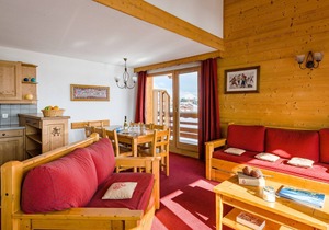 Appartement près des pistes! Piscine + Sauna
