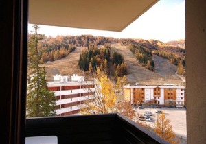 Appartement T3 cosy pour 8 pers. à Pra-Loup, à 50m des pistes avec balcon et parking privé - FR-1-165A-78