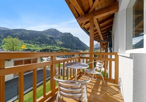 Appartement Tauernblick Top 6 Kaprun by Four Seasons Apartments