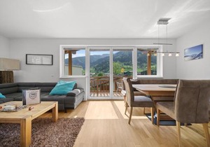 Appartement Tauernblick Top 6 Kaprun by Four Seasons Apartments