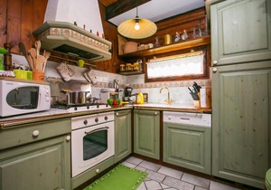 Argegno Chalet Sleeps 8