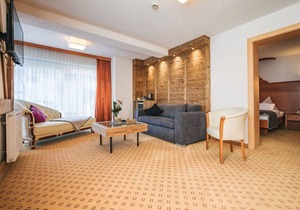Arlen Lodge Hotel - INKL. SKIPASS 3-Pers.-Suite (ca. 35 m²), HP