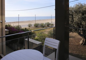 AT008 ULTRAMAR in Torredembarra
