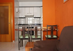 AT031 LES DUNES: Apartment with pool 250 m from the beach