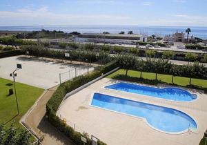 AT039 LES DUNES: Apartment with A/C and pool 300 m from the beach