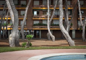 AT080 Pins, comunidad con piscina en 1ra línea de la playa