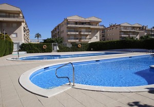 AT126 LES DUNES: Apartment with pool 300 m from the beach