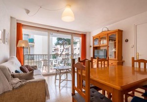AT129 Apartamento en primera línea de la playa
