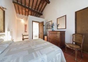 Atmospheric apartment in authentic house near beautiful Sasso Pisano