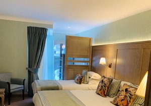 Avalon House Hotel