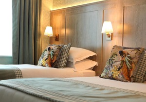 Avalon House Hotel