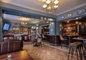 Avalon House Hotel