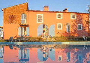 Awesome Apartment In Lazzeretto