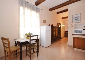 Awesome home in Crillon le Brave