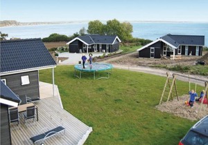 Awesome Home In Haderslev With Wifi
