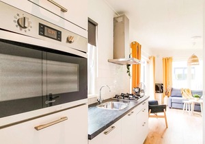 Awesome home in Heinkenszand with WiFi