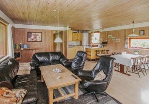 Awesome Home In Samsø With Kitchen
