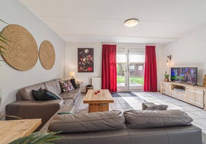 Awesome home in Wemeldinge with kitchen