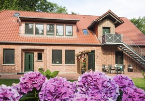 Bünner Hof, rose garden