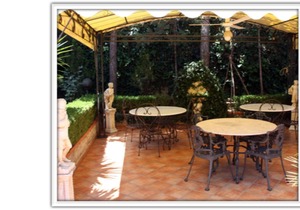 B & B "Elvira Al Duomo"