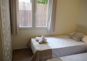 Bacalla Piscina Privada Les Marines CH3200
