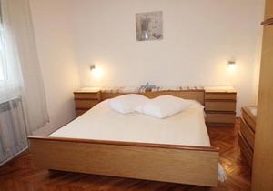 Barbara's 3 Bedroom Apartment