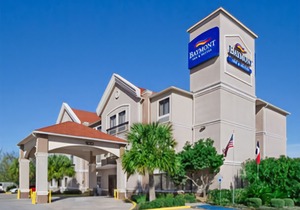 Baymont by Wyndham Clute