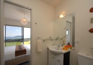 Bayview Retreat in Coopers Beach