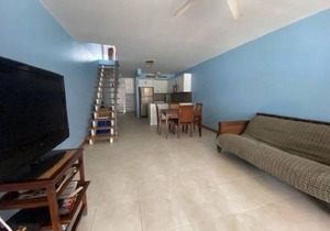 Beach Front Townhouse Next To Embassy Suite Hotel