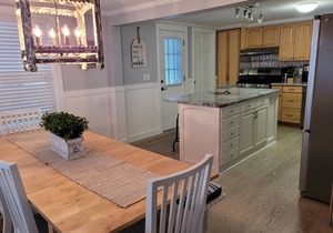 Beach House, Walking distance to downtown!