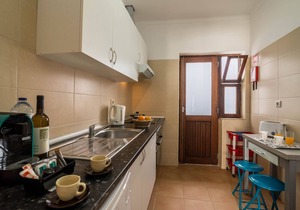 "Beach Residence 11" with Balcony, Barbecue, Wi-Fi & Cable TV; Parking Available