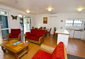 Beachcomber Unit 2, Arcadia