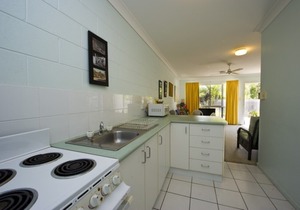 Beachcomber Unit 3 Magnetic Island