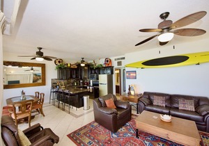 Beachfront 2BR Ocean View Condo - Free Wifi
