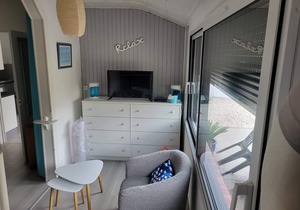 Beachside House with Garden, Parking, & Close to La Rochelle – Sleeps 6