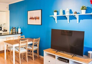 Beautiful 1 bed apartment near the beach