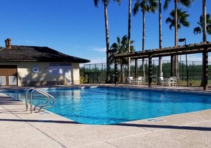 Beautiful 3 Bedroom Villa with a View of the Pond~16GH