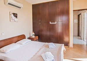 Beautiful 5 Star Holiday Villa in a Prime Location in Sotira