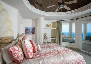 Beautiful 6BR Villa w/ Jacuzzi, Pool, Ocean view and more!