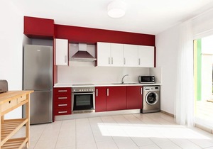 Beautiful apartment for 4 guests with A/C, WIFI, pool, TV, terrace and parking